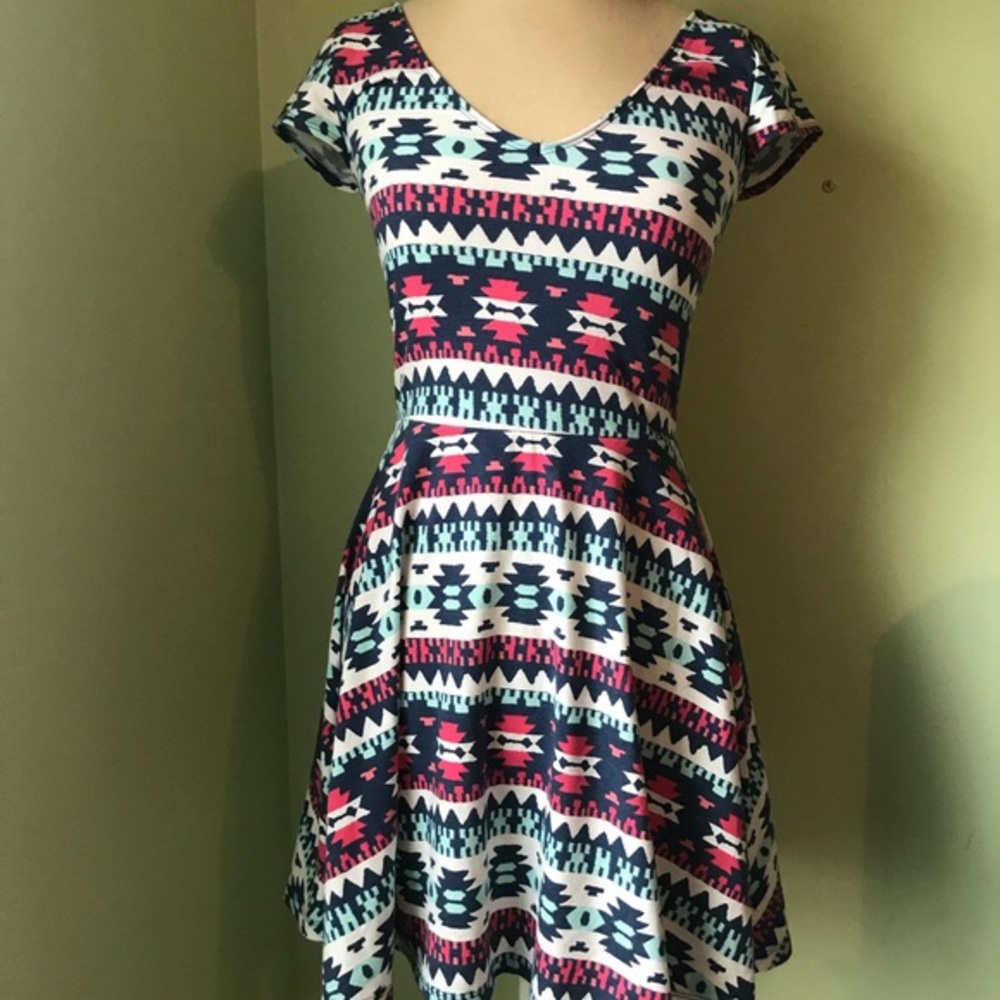 Hollister Aztec Skater Dress (EUC)